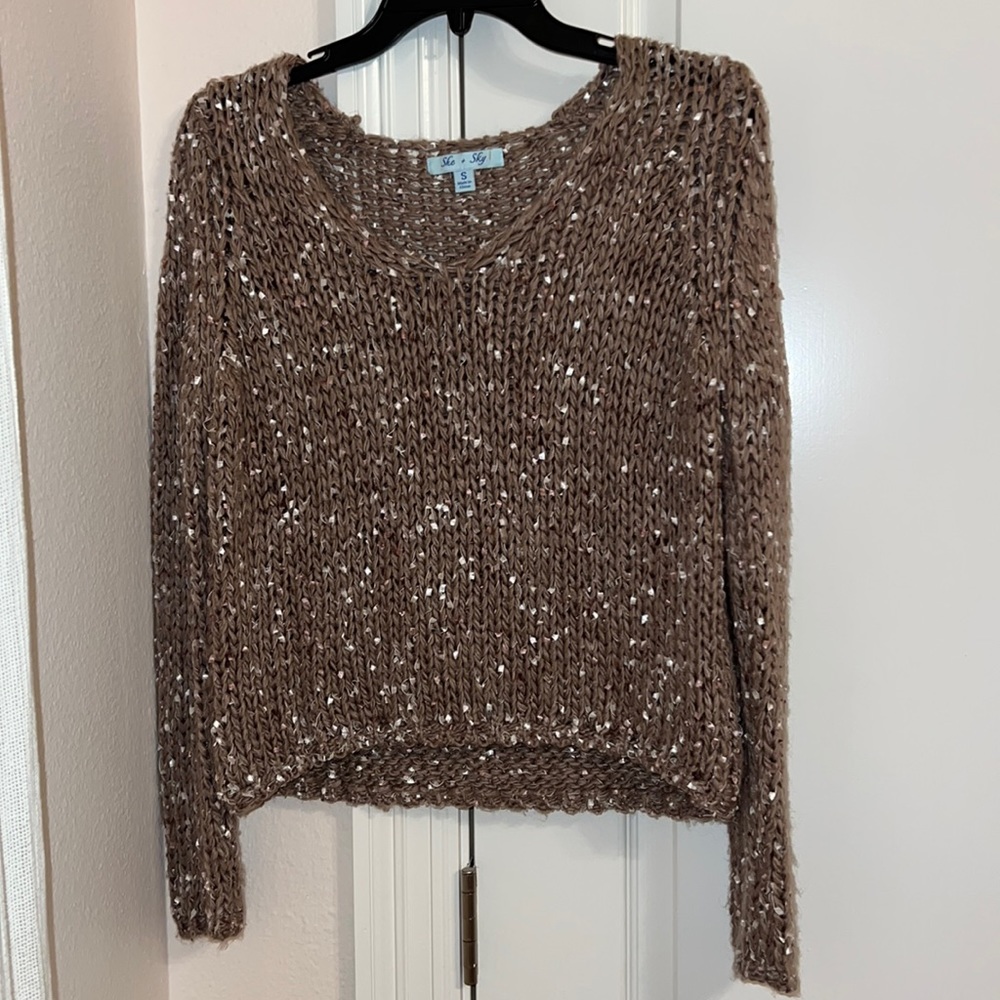 Women’s sweater